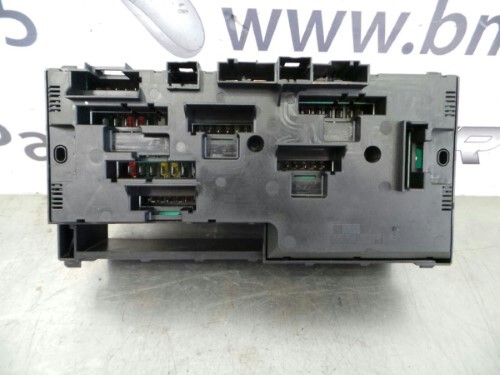 BMW F10 F11 F12 F13 F01 5 6 7 SERIES Power Distribution Fuse Box