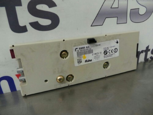 BMW E65 E66 7 SERIES Rear Window Antenna Amplifier