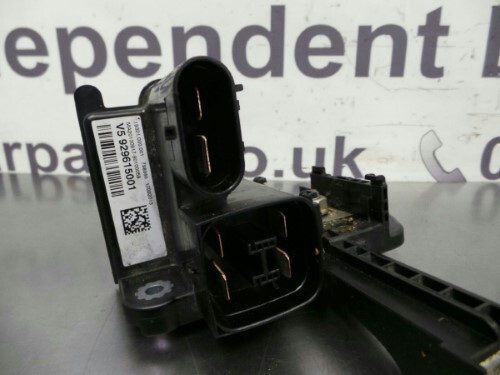 BMW F20 F30 1 3 SERIES Distributor External Ignition Base