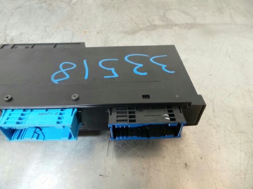 BMW E87 1 SERIES Junction Box