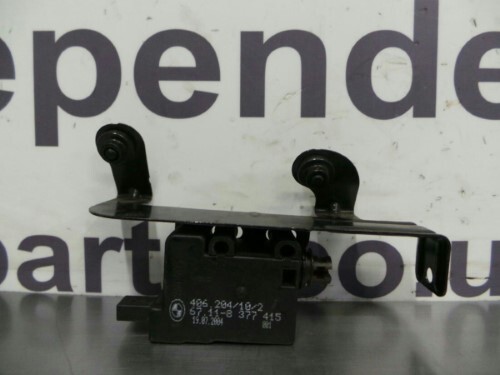 BMW E60 E61 E63 E64 5 6 SERIES Fuel Flap Actuator