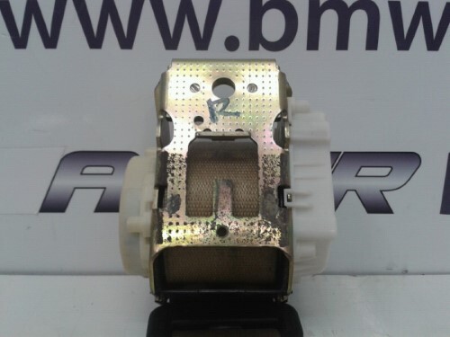 BMW E61 5 SERIES Touring Rear Seat Belt