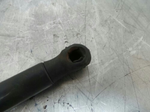 BMW E30 3 SERIES Boot Tailgate Strut Lifter