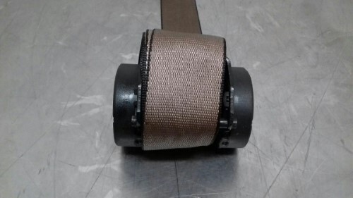 BMW Rear Seat Belt E31 8 SERIES 840CI Coupe LEFT or RIGHT