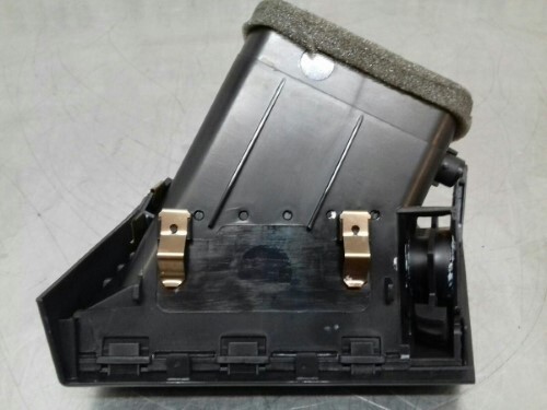 BMW E83 X3 Dashboard Air Vent O/S Drivers Right