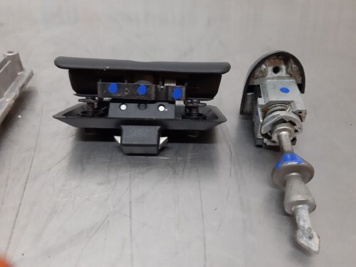 BMW Engine ECU CAS Kit E87 E90 1 3 SERIES 318D N47 MANUAL