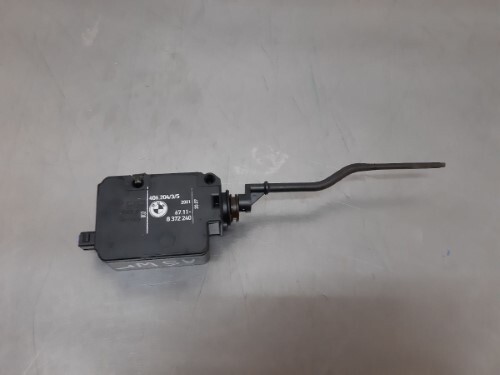 BMW E46 3 SERIES Fuel Flap Actuator