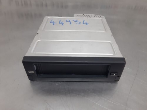 BMW 6 Disc CD Multi Changer E60 E61 E63 E64 5 6 SERIES