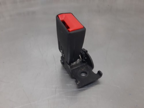 BMW Rear Seat Belt Buckle N/S Passenger Left E63 E64 6 SERIES