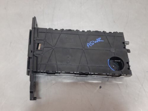 BMW 3 SERIES Cup Holder Passenger Side Left E90 E91 E92 E93