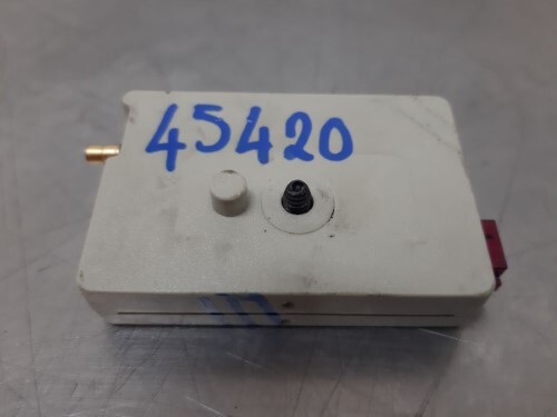 BMW E93 3 SERIES Antenna Amplifier