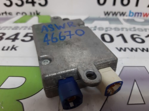 BMW 5 6 7 SERIES E70 X5 E71 X6 USB Hub Control Unit Module