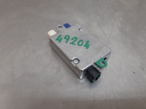 BMW 5 6 7 SERIES E70 X5 E71 X6 USB Hub Control Unit Module