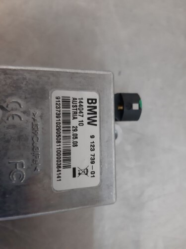 BMW 5 6 7 SERIES E70 X5 E71 X6 USB Hub Control Unit Module