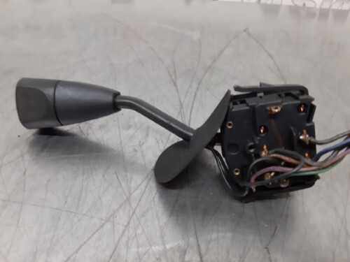 BMW E31 8 SERIES Wiper Stalk Switch