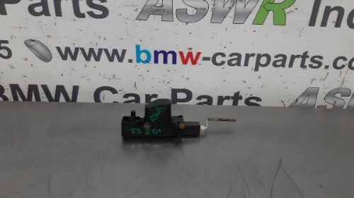 BMW E34 5 SERIES Fuel Flap Actuator