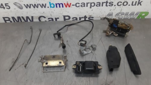 BMW 5 SERIES E28 N S F Passenger Side Front Door Catch Mechanism