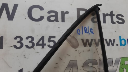 BMW E12 E28 5 SERIES O S R Drivers Side Rear Door Quarter Glass