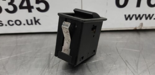 BMW E46 3 SERIES Saloon Touring Rear Window Switch