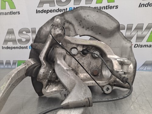 BMW Front Wheel Hub O/S Drivers Right Side E63 E64 6 SERIES