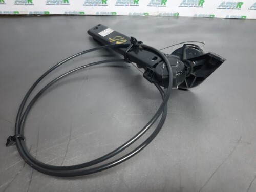 BMW E39 5 SERIES O S F Drivers Side Front Seatbelt Adjuster