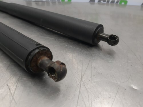 BMW F07 5 SERIES GT Tailgate Struts Pair