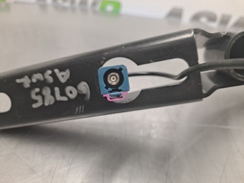 BMW E46 3 SERIES Cab N S Passenger Side Sun Roof Top Hinge