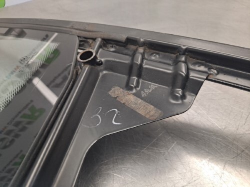 BMW Z3 Roadster Front Quarter Glass N/S Passenger Side Left