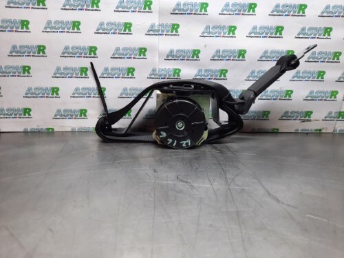 MINI R60 COUNTRYMAN Rear Centre Seat Belt