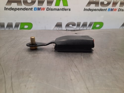 BMW E31 8 SERIES Rear Seat Belt Buckle Right Or Left