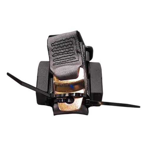 BMW E31 8 SERIES Right Or Left Rear Seat Belt