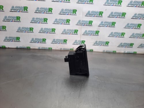 BMW Seat Switch Remote Backrest Release Right F45 F46 2 SERIES F48 X1