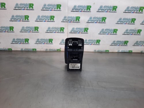 BMW Seat Switch Remote Backrest Release Right F45 F46 2 SERIES F48 X1