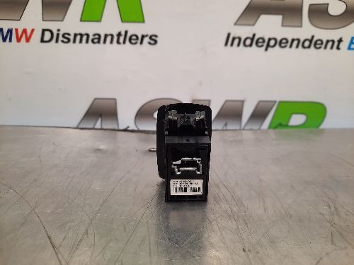 BMW Seat Switch Remote Backrest Release Right F45 F46 2 SERIES F48 X1