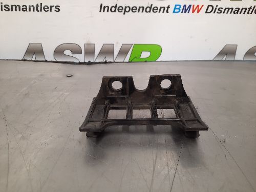 BMW E31 8 SERIES N S R Passenger Side Rear Bumper Bracket