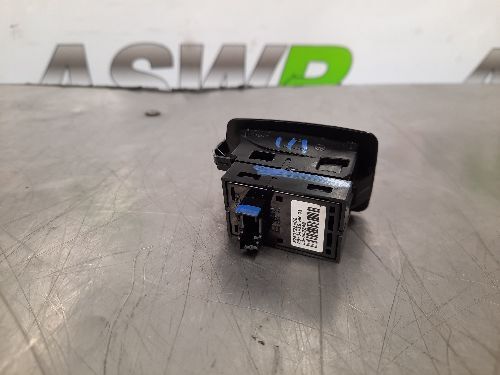 BMW Seat Switch Remote Backrest Release Left F45 F46 2 SERIES F48 X1