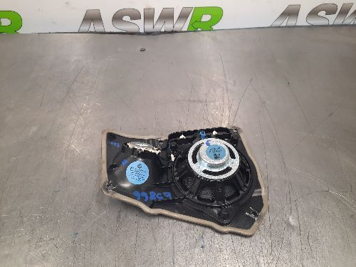 BMW F01 F02 7 SERIES Rear Door HIFI Speaker NS Passenger Side