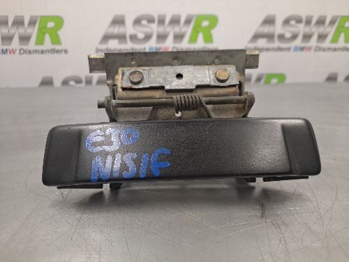 BMW E30 3 SERIES N S F Passenger Side Front Door Handle & Carrier
