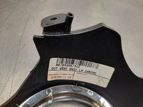 MINI R55 R56 R57 R58 N S Passenger Side Air Vent Surround