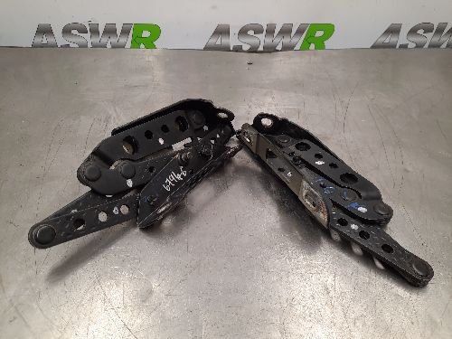 BMW 8 SERIES E31 Bonnet Hinges Pair