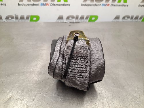 BMW E31 8 SERIES Rear Seat Belt Right OR Left