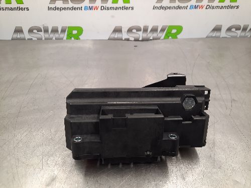 BMW E65 E66 7 SERIES Power Distribution Fuse Box