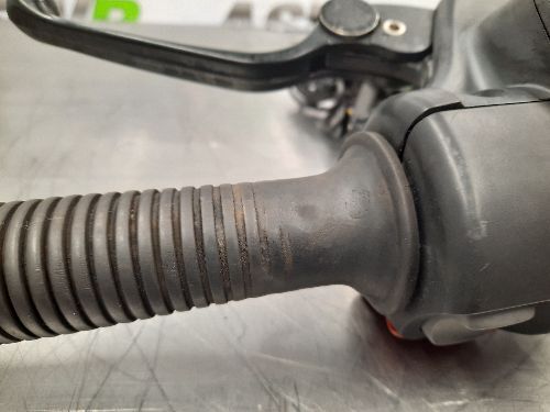 BMW R22 R1150RT R850RT Left Handle Bar with Clutch Master Cylinder