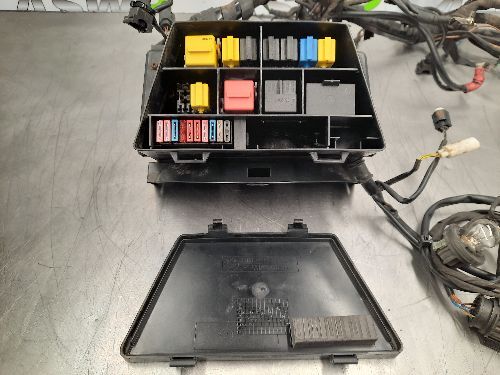 BMW R21 R1150GS R22 R1150RT R850RT R28 R1150R Fuse Box