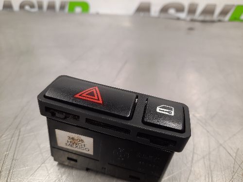 BMW Hazard Lock Switch E46 3 SERIES E85 E85 Z4 E53 X5