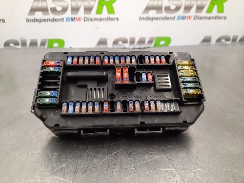 BMW Front Power Distribution Fuse Box F20 F22 F30 1 2 3 SERIES