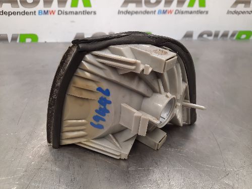 BMW E36 3 SERIES O/S Drivers Side Front White Turn Indicator 4DR
