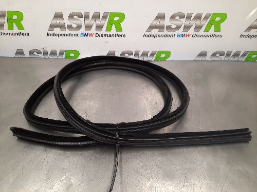 BMW E46 3 SERIES COMPACT Left or Right Door Weatherstrip Seal