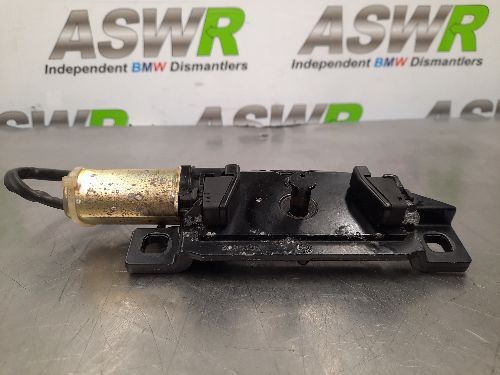 BMW E65 E66 7 SERIES Boot Tailgate Catch