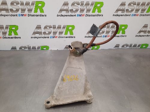 BMW E65 E66 7 SERIES N62 N62N O/S Drivers Side Engine Bracket